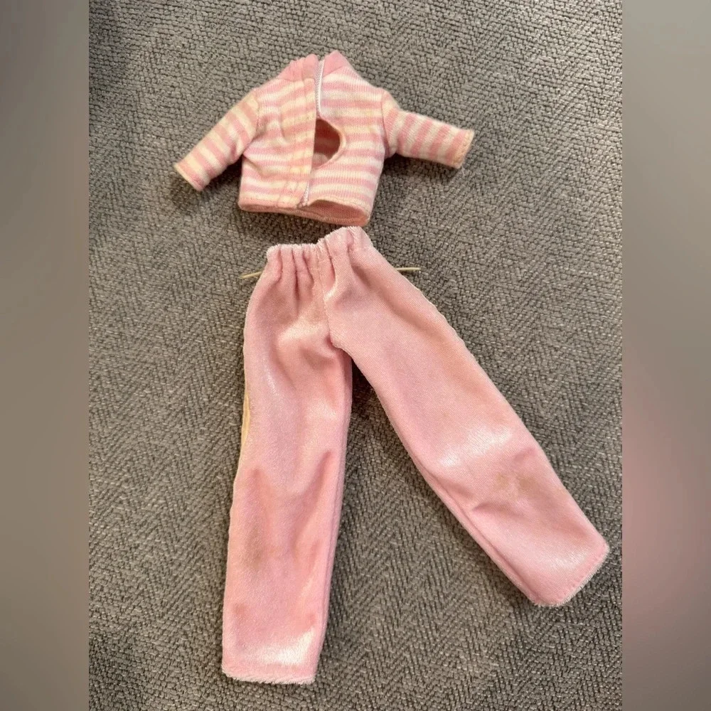 Vintage Barbie Genuine  Bedtime Baby Krissy Doll Outfit Clothes